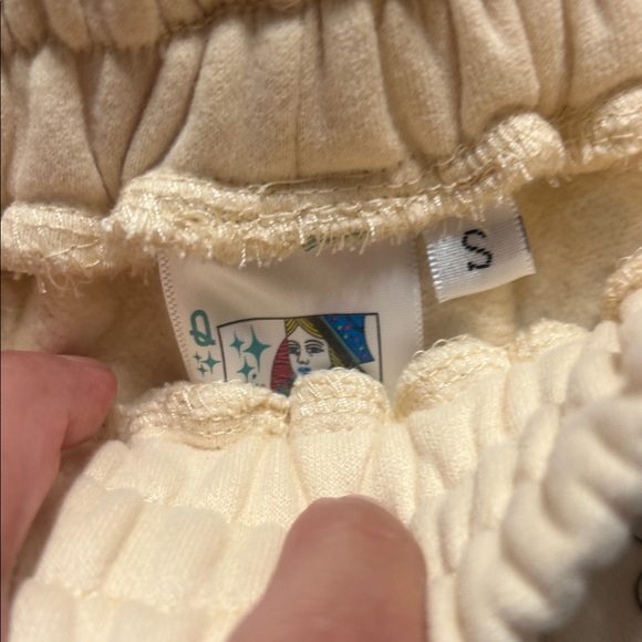 QUEEN OF SPARKLES Cream High-Waist Embellished Shorts - Picture 4 of 7